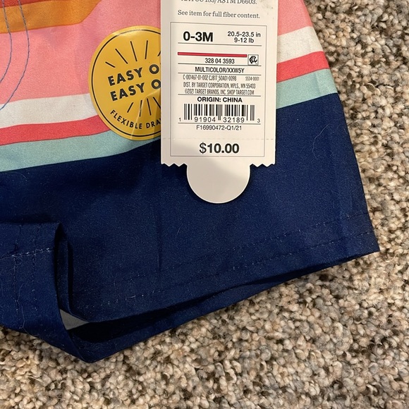 NWT Bundle of infant swim trunks 0-3 month AND 3-6M - Picture 7 of 10